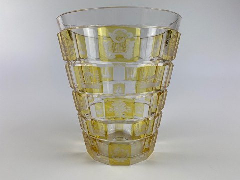 Krystalvase af klart og gult /ravfarvet glas, 19. - 20. århundrede