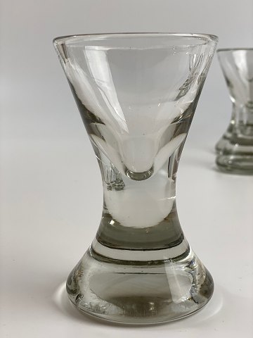 Gammelt frimurer glas, timeglasformet, DKK 550 per stk., 12,50 centimeter højt, ca. 7 cm i diameter