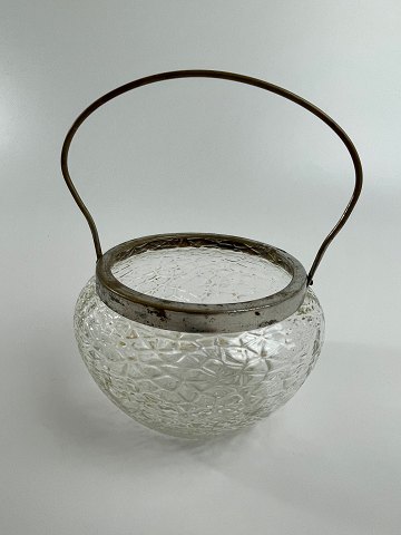 1800-tals sukkerskål / kandiskål i klart glas med metalmontering.
